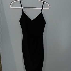 ELEGANT LITTLE BLACK DRESS SZ S